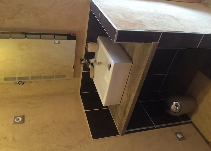 فندق مبيت وإفطار Quinte Et Sens Barnas